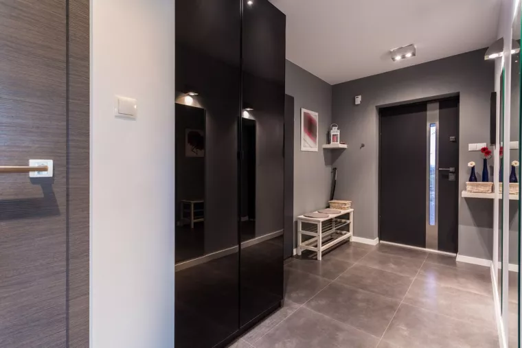 À qui faire appel pour créer une armoire pour un hall d'entrée ?, Rennes, Les Meubles Fantastiques